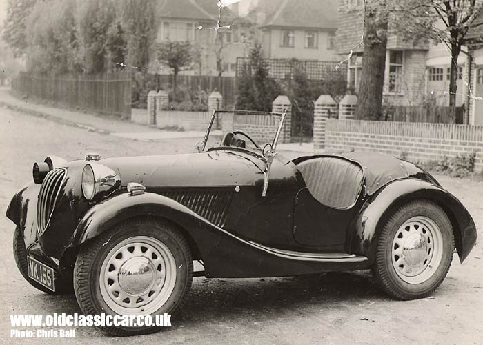 Another view of this 40s homebuilt motorcar