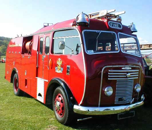 Commer fire engine photograph